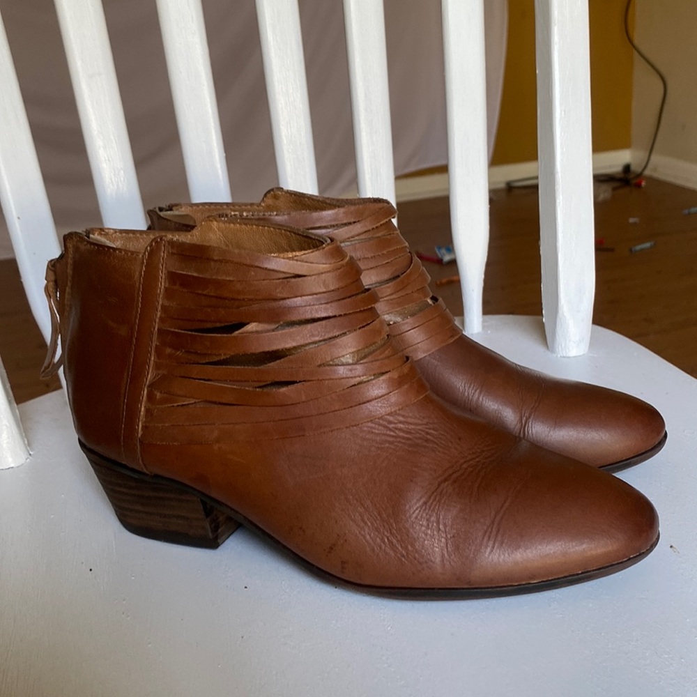 Clark woman boots